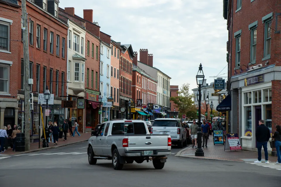 Douglasville — towing service